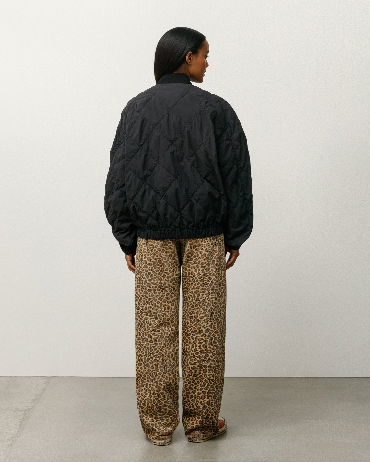 LIGHTWEIGHT COTTON BOMBER